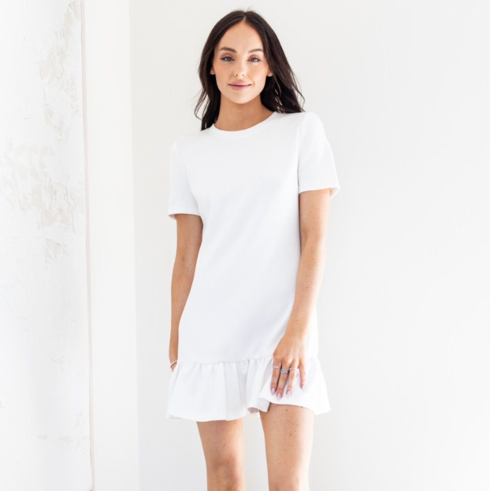 NWOT Belle T-Shirt Dress in Creme